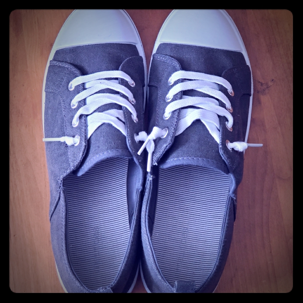 Maurices slip-on sneakers